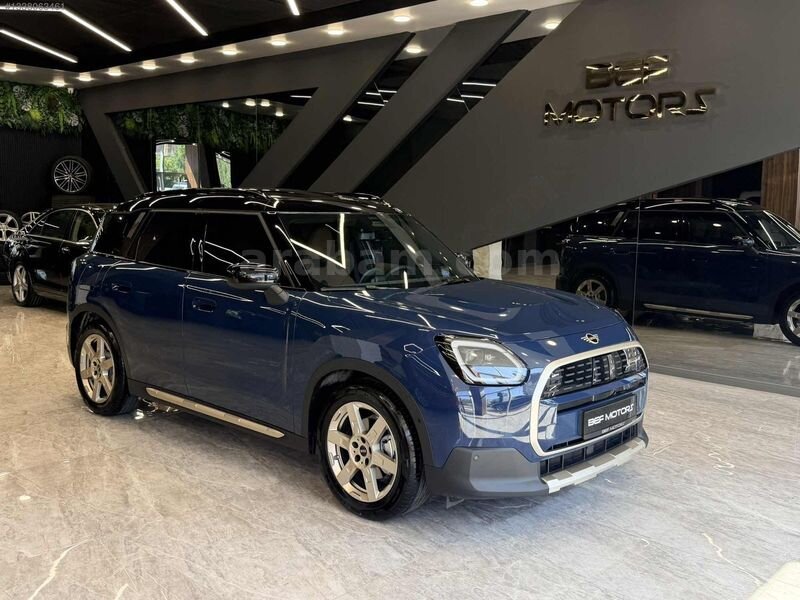 2026 MINI COUNTRYMAN-E FAVOURED 6.001 KM BOYASIZ UZUN MENZİL
