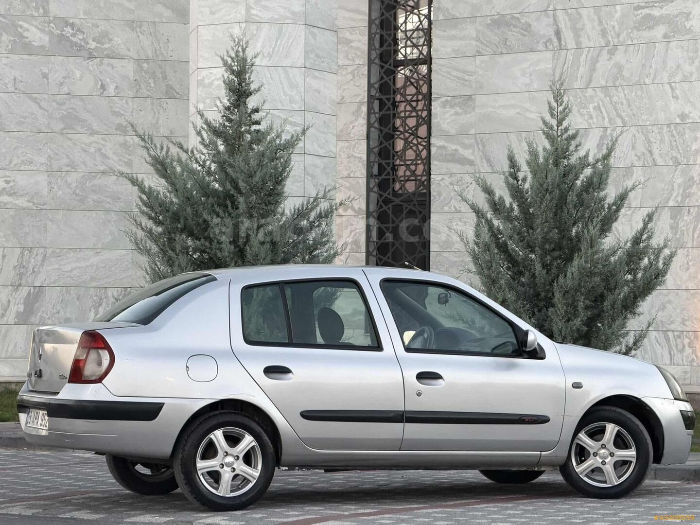 2005 RENAULT SYMBOL 1.5 DCİ 255.KM BAKIMLI MASRAFSIZ SIFIR MOTOR 6