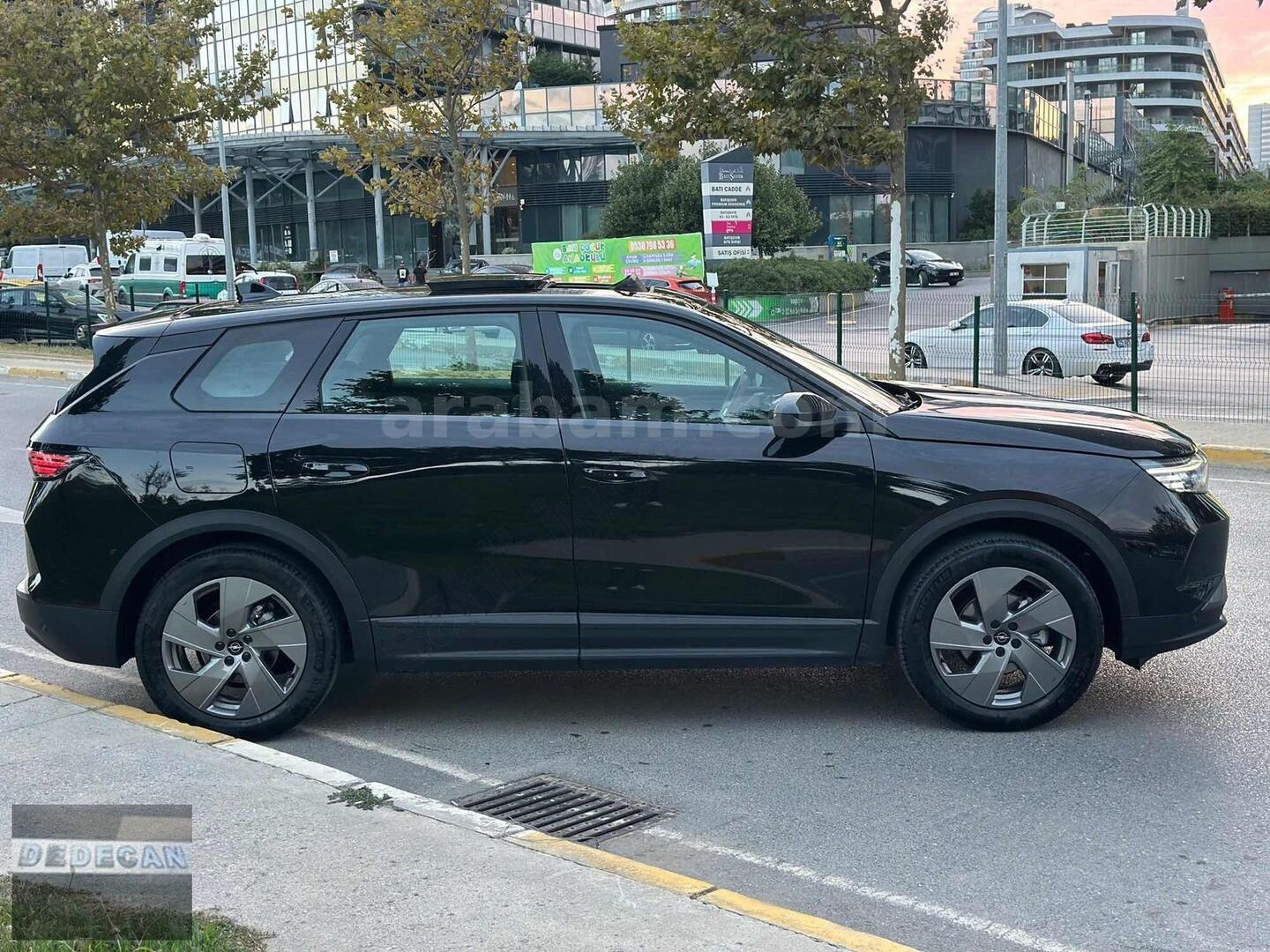 2025 BOYASIZ OPEL GRANDLAND 1.2 HYBRİD EDİTİON CAM TAVAN 6001 KM 4