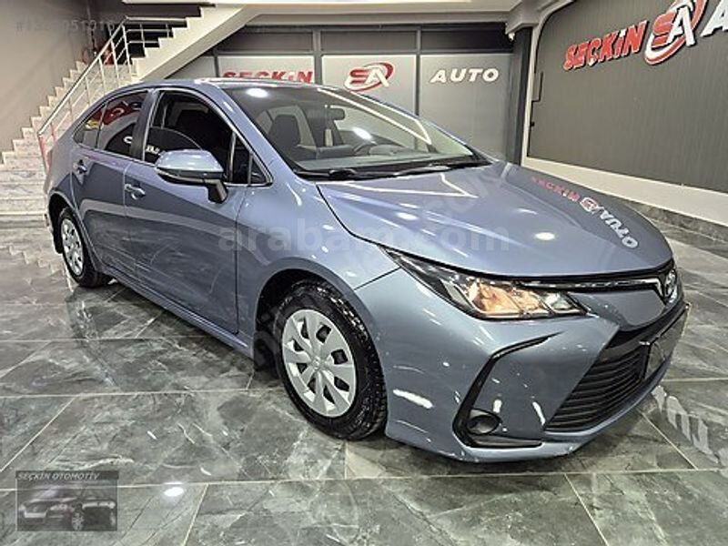 OTOMATİK 103 BİN KM'DE ORİJİNAL DEĞİŞENSİZ 1.6 TOYOTA COROLLA 1
