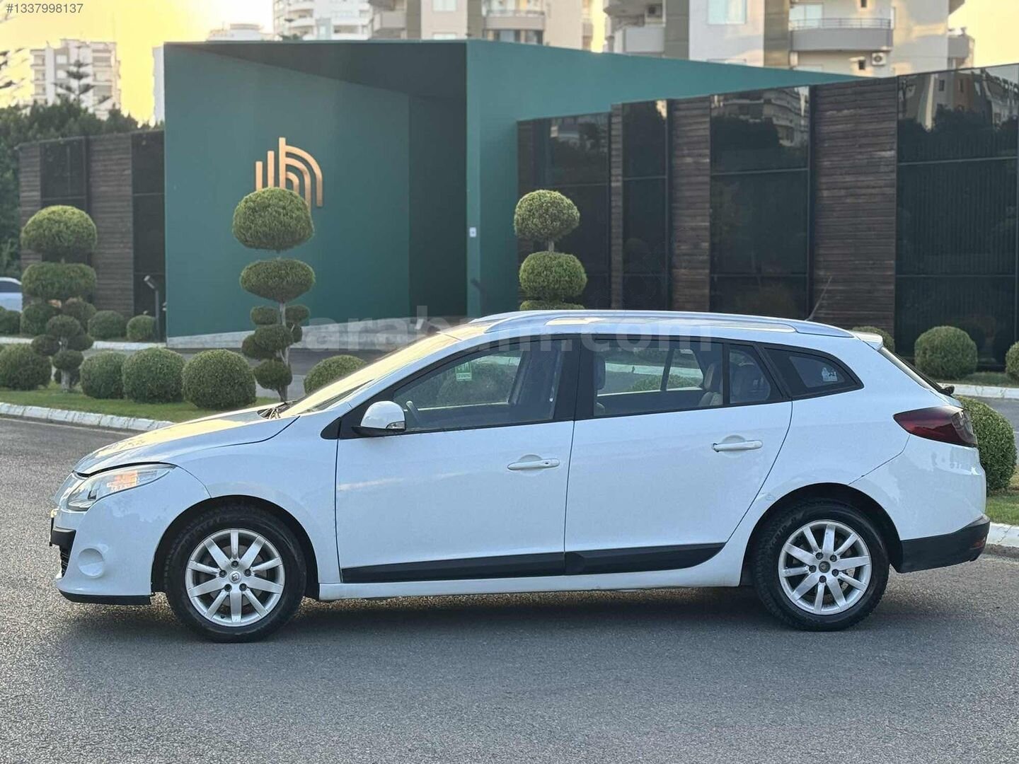 1.5DCİ MEGANE SPORT TOURER 2