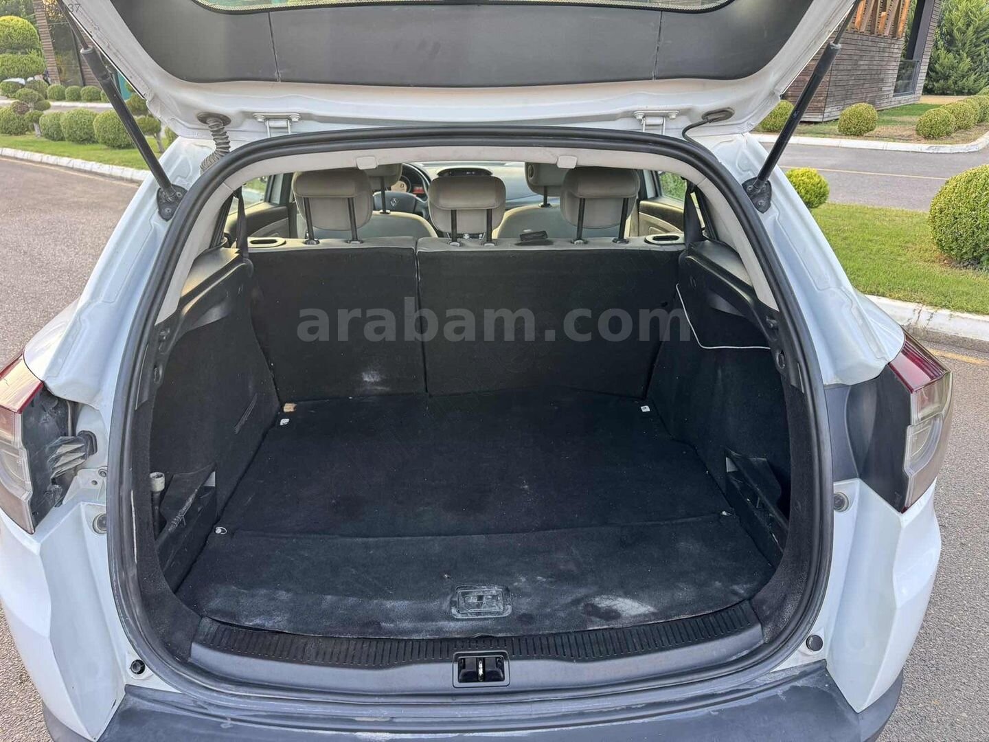 1.5DCİ MEGANE SPORT TOURER 5