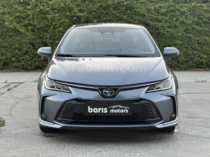 2023 HATASIZ BOYASIZ SERVİS BAKIMLI 1.8 HYBRİD 1