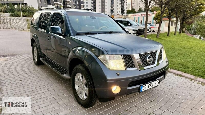 TANER,DEN Pathfinder 2.5 TDI LE SIFIR MOTOR 4 LASTİK SIFIR