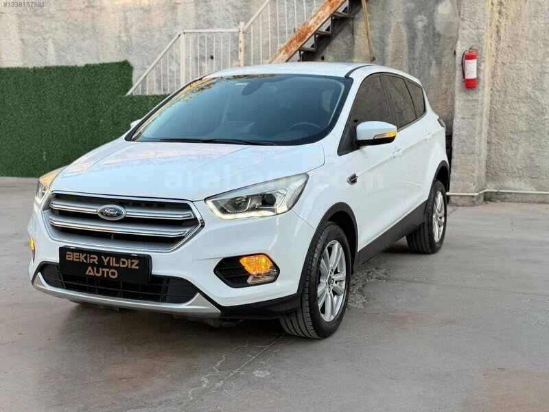 DİZEL OTOMATİK DAHA 142.000 KMDE ÇOK TEMİZ 120 BG