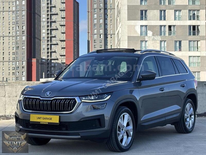UMT GARAGE SKODA KODİAQ PRESTİGE CAM TVN SERVİS BAKIMLI HATASIZ