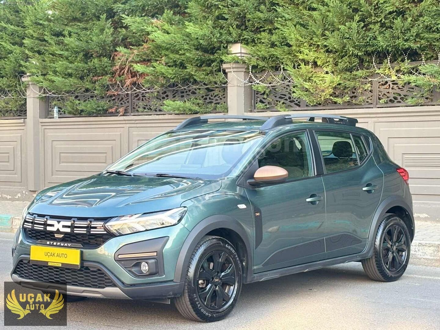-UÇAK AUTO-2025 ÇIKIŞLI DACİA STEPWAY 18 BİNDE HATASIZ BOYASIZ 2