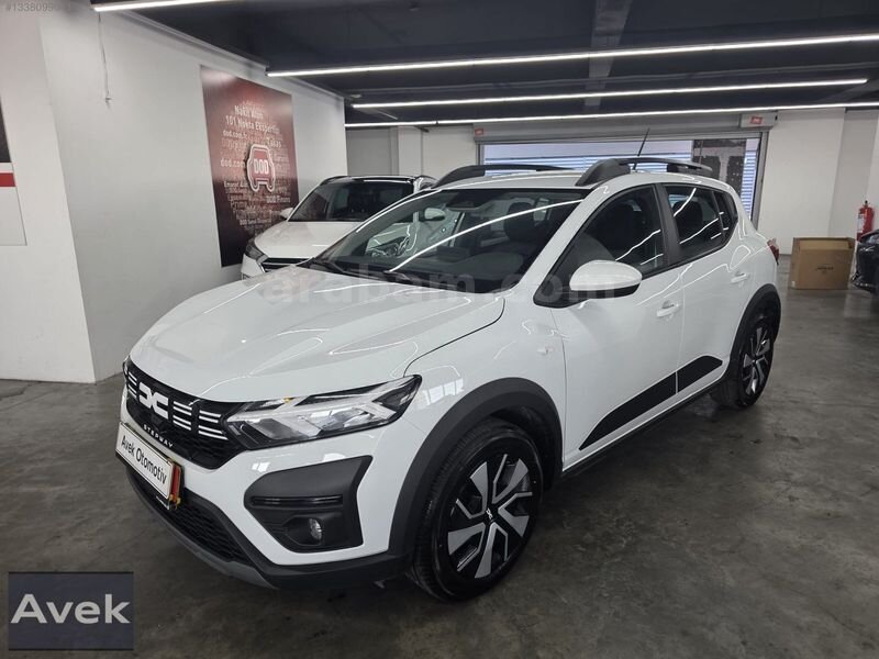 AVEK OTOMOTİV'DEN SANDERO UYGUN DÜŞÜK KM
