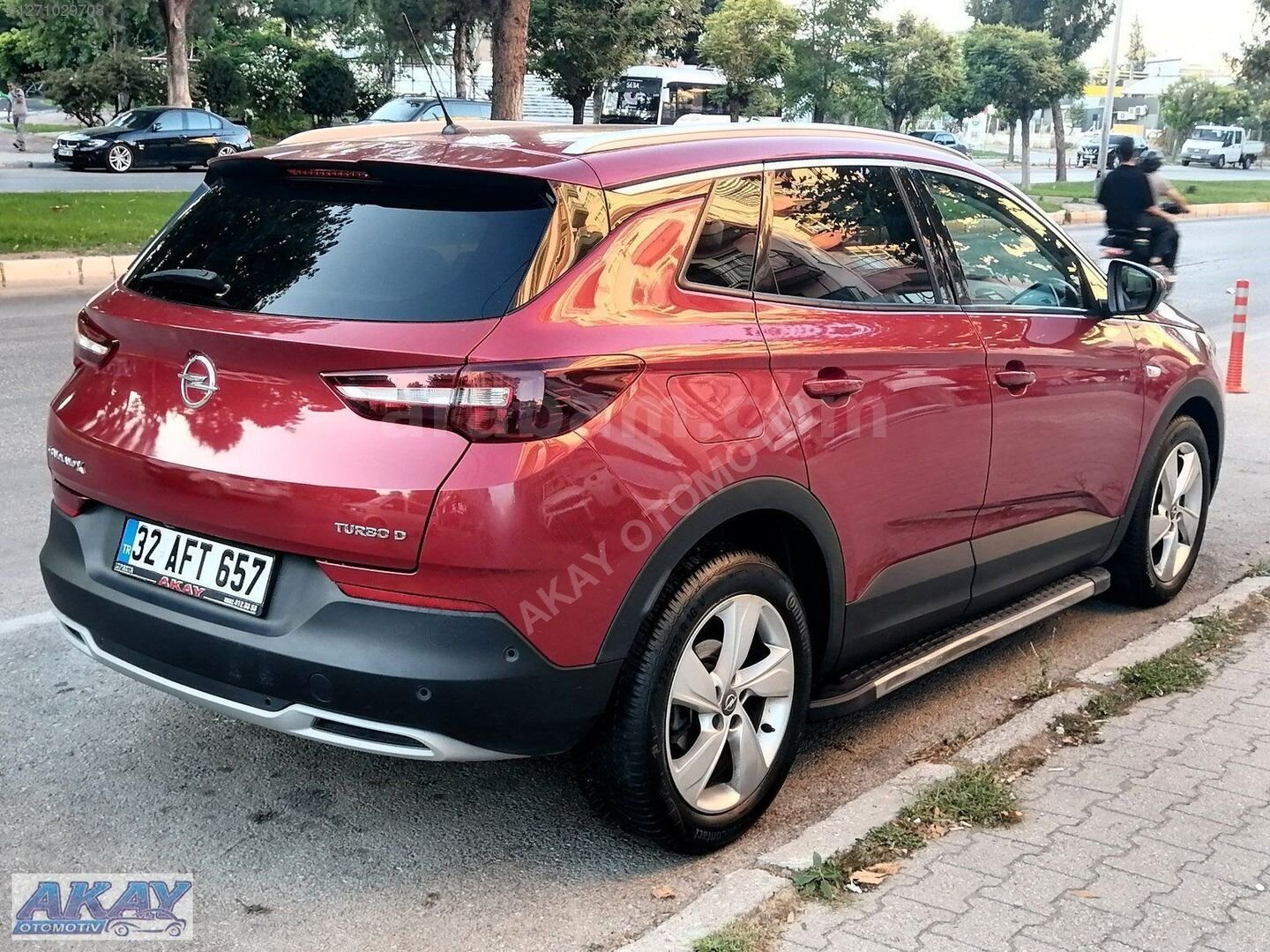 Galeriden Opel Grandland X 1.6 D Excellence 2018 Model Isparta 112.000 km Bordo 4