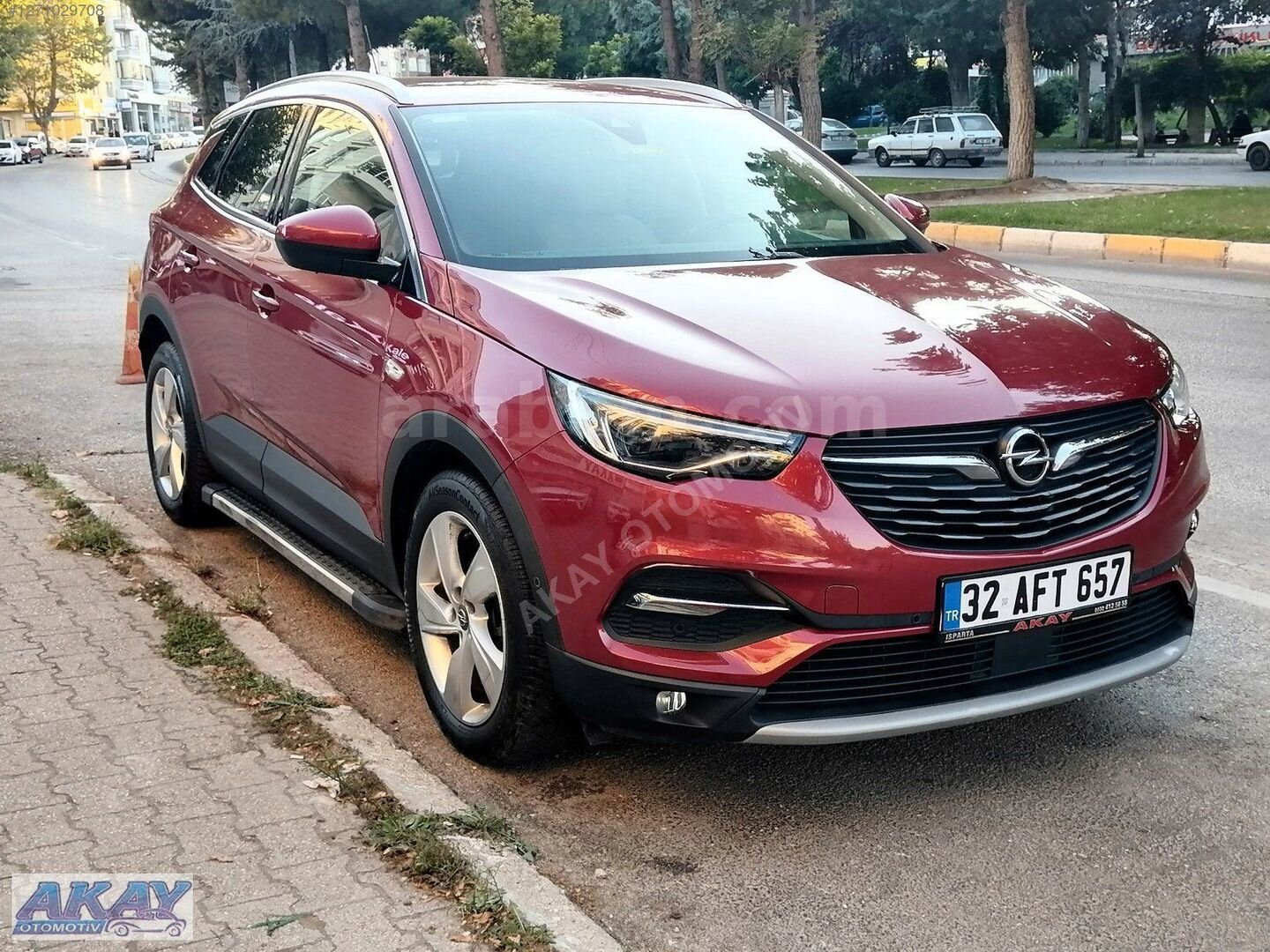 Galeriden Opel Grandland X 1.6 D Excellence 2018 Model Isparta 112.000 km Bordo 1