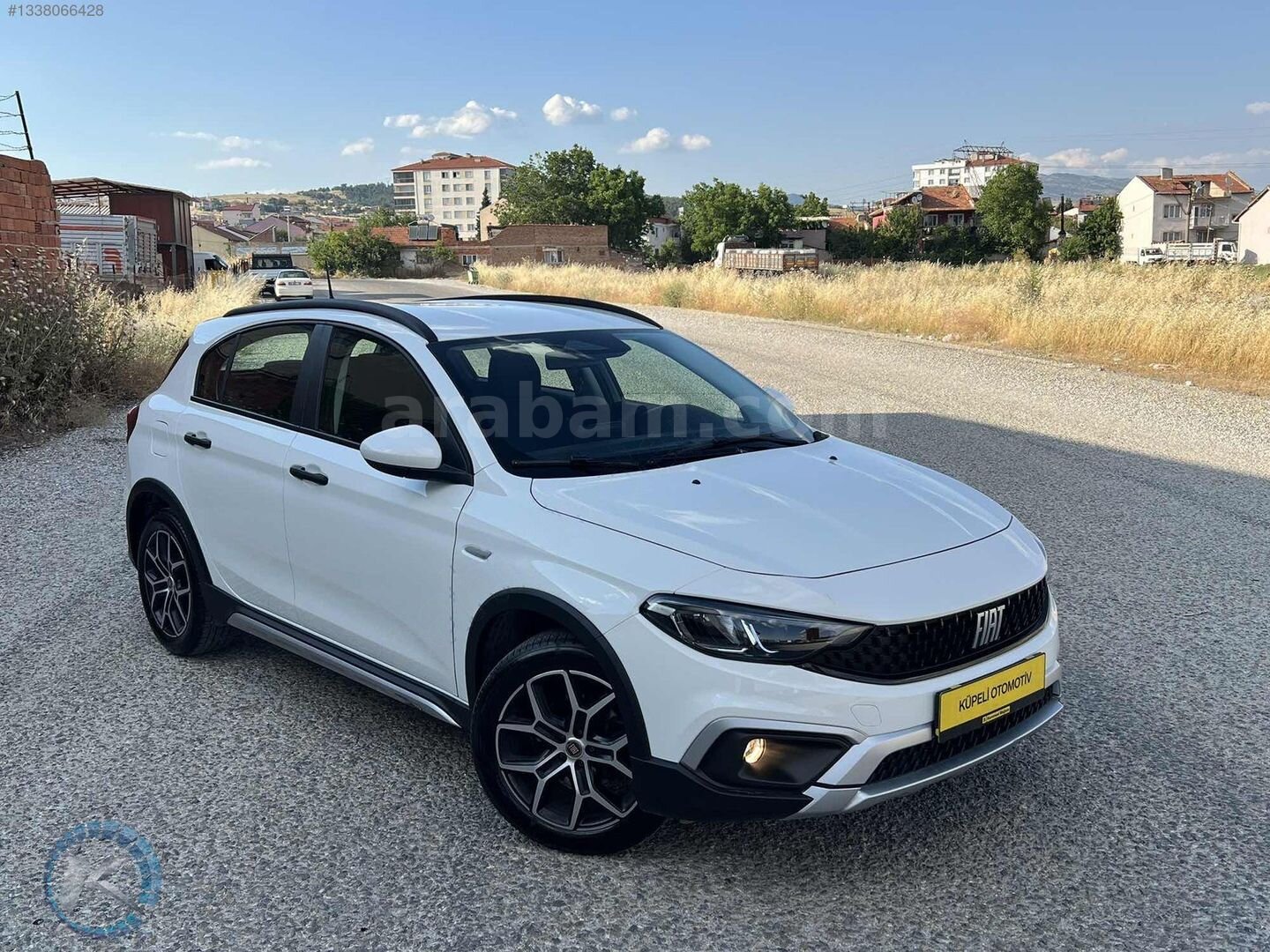 KÜPELİ OTOMOTİV'den HATASIZ LPGLİ EGEA CROSS GSRLİ 19.000 KM DE 1