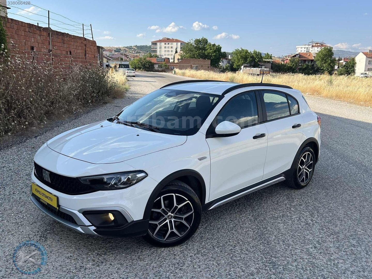 KÜPELİ OTOMOTİV'den HATASIZ LPGLİ EGEA CROSS GSRLİ 19.000 KM DE 3