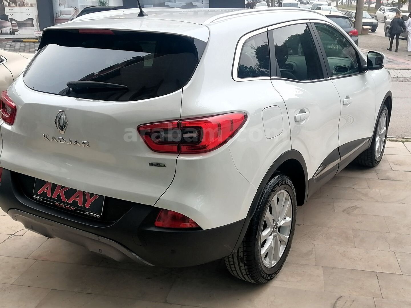 HATASIZ BOYASIZ 2016 MODEL RENAULT KADJAR 1.5 DCİ ICON OTOMATİK 6