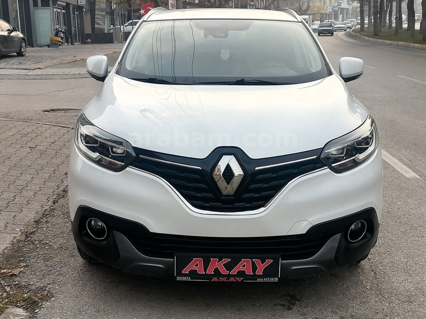 HATASIZ BOYASIZ 2016 MODEL RENAULT KADJAR 1.5 DCİ ICON OTOMATİK 2