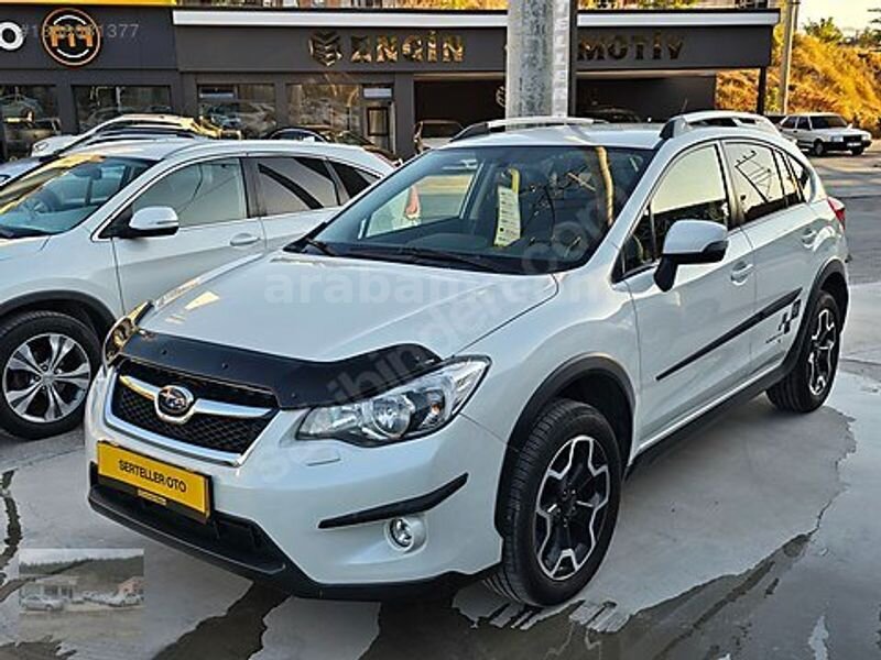 2015 SUBARU XV 1.6 ELEGANCE + TAVAN RAYI + BOYASIZ HATASIZ 4X4