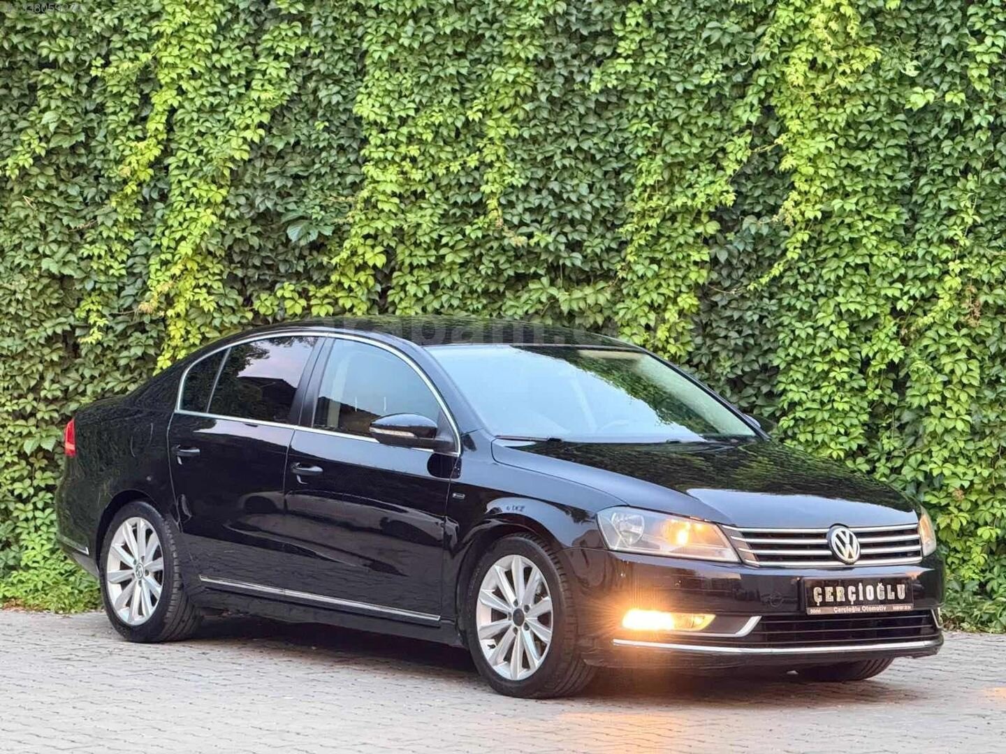 ÇERÇİOĞLUN DAN 2014 MODEL VOLKSWAGEN PASSAT 1.6 TDI EXCLUSİVE 1