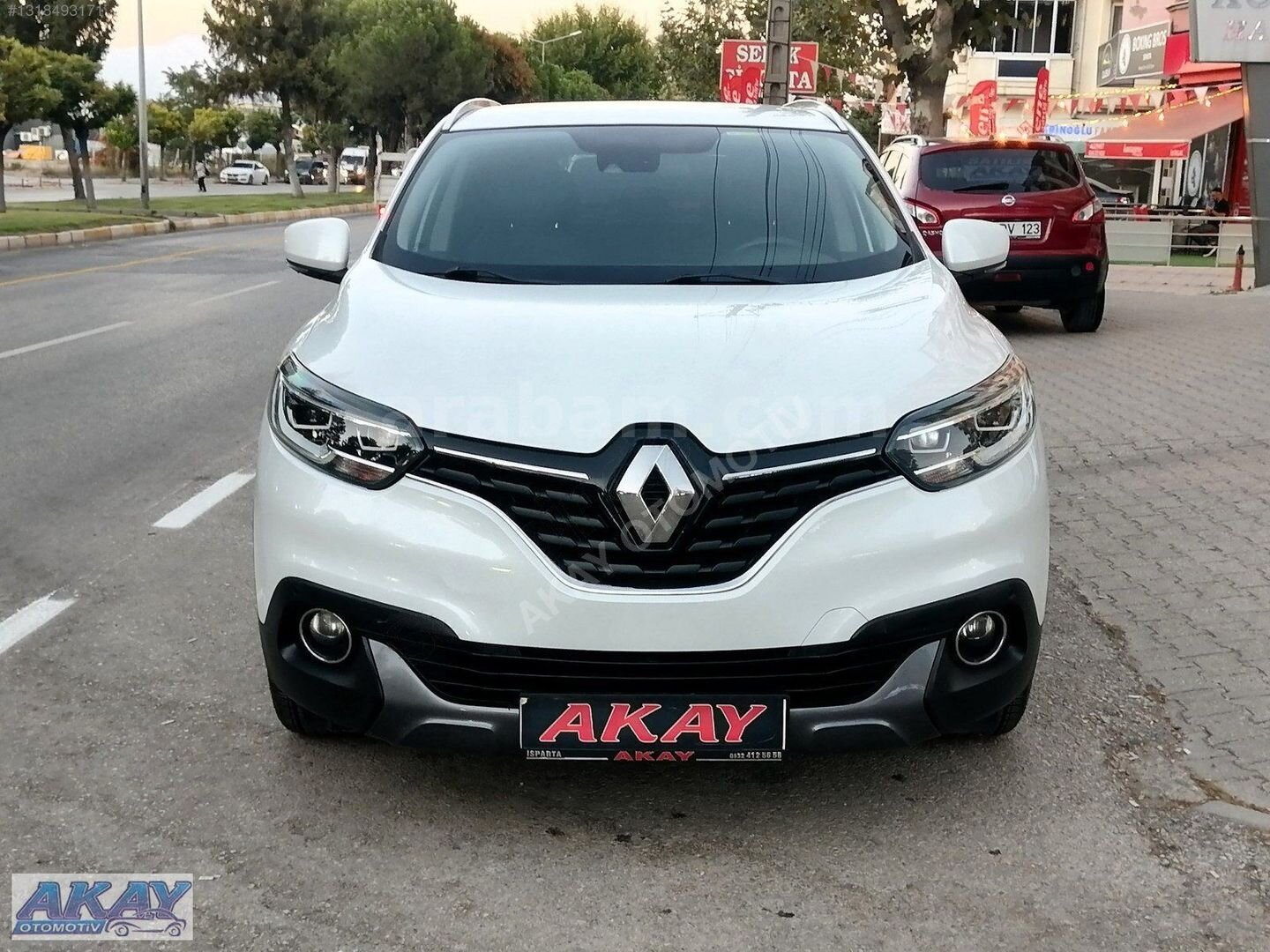 HATASIZ BOYASIZ 2015 MODEL RENAULT KADJAR 1.5 DCİ ICON OTOMATİK 4