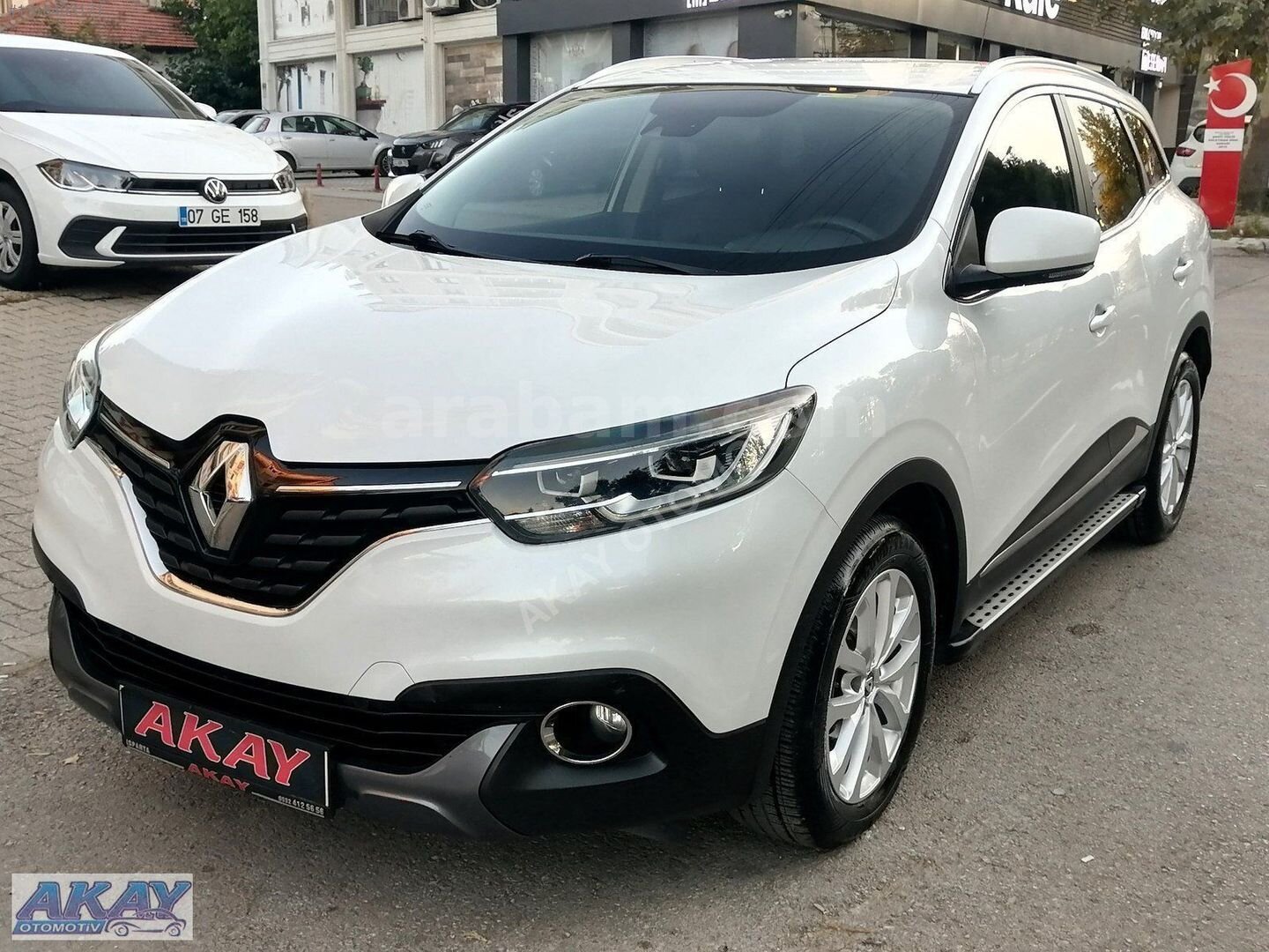 HATASIZ BOYASIZ 2015 MODEL RENAULT KADJAR 1.5 DCİ ICON OTOMATİK 3