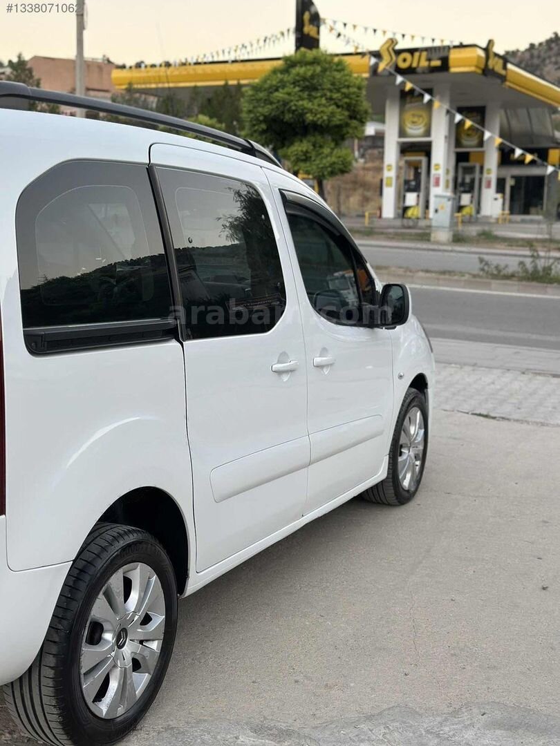 2014 YENİ KASA HATASIZ HIZ SABİTLEME LED FAR 319.000KM BERLİNGO 5