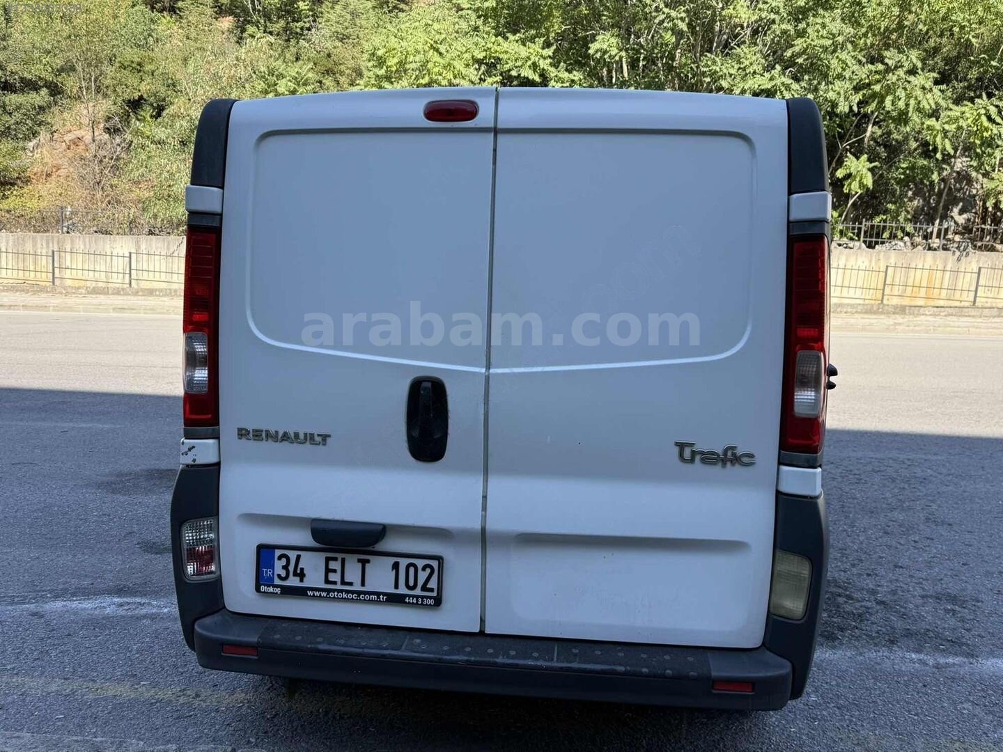 DÜŞÜK KM KLİMALI 5+1 TRAFİC 6