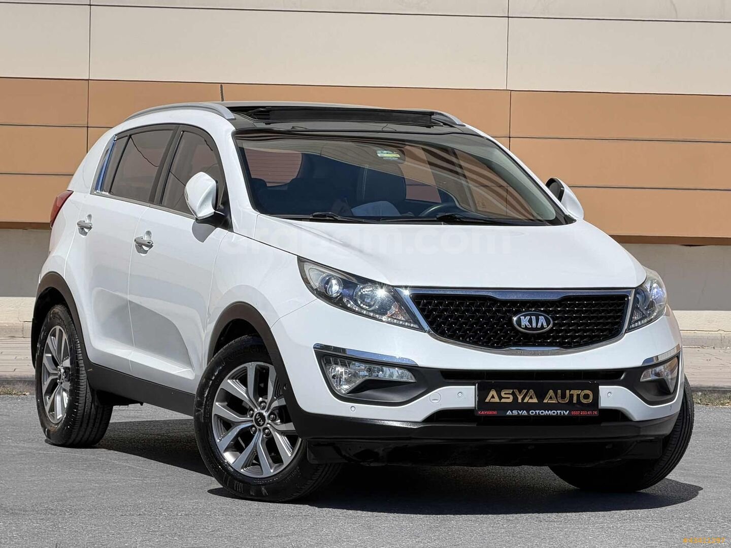 2014 KİA SPORTAGE 1.6 BENZİN CAM TAVAN OTOMATİK VİTES 105 BİN KM 2