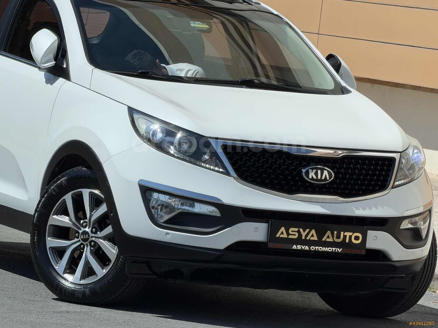 2014 KİA SPORTAGE 1.6 BENZİN CAM TAVAN OTOMATİK VİTES 105 BİN KM 4