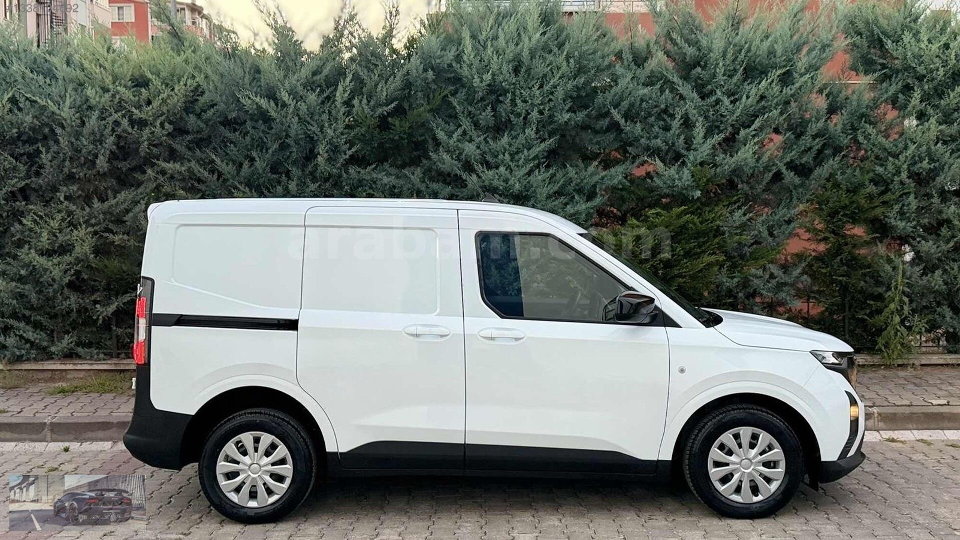 2025 FORD COURİER 1.0 OTOMATİK DELUXE %20 FATURALI ''0''KM 4
