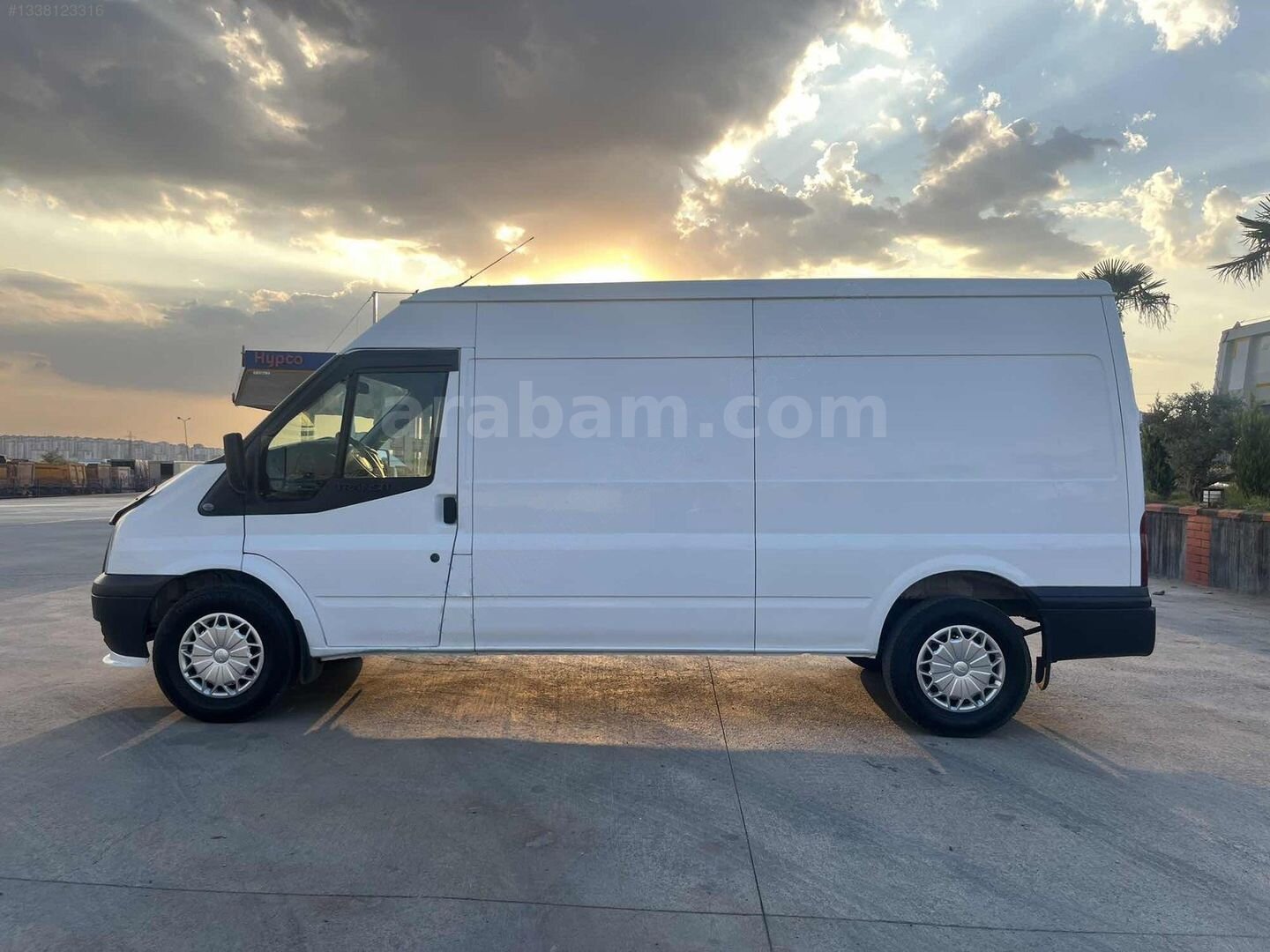 2009 MODEL PANELVAN 6