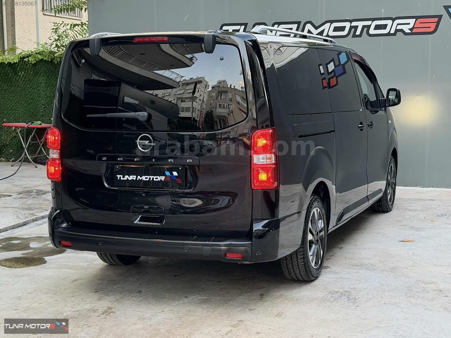 "TUNA MOTORS"BOYASIZ TRAMERSİZ CAM TVAN / 30.000 km'de/OTOMOBİL 6