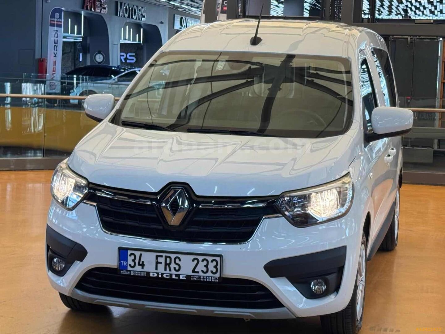 DİCLE OTO*DAN 2022 EXPRESS HATASIZ 1.59 KREDİ VE TAKAS İMKANI 3