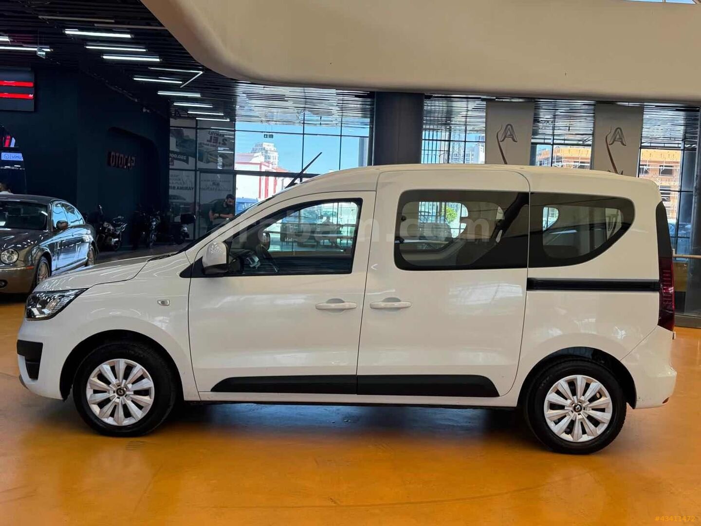 DİCLE OTO*DAN 2022 EXPRESS HATASIZ 1.59 KREDİ VE TAKAS İMKANI 6