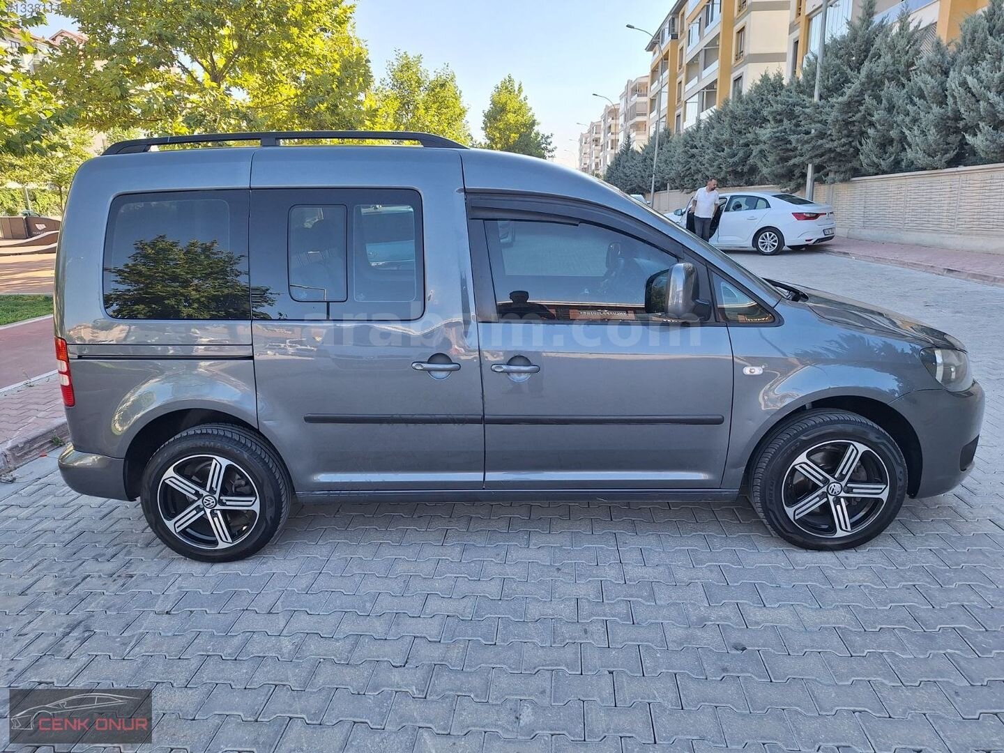 OTOMOBIL RUHSATLI BAKIMLI MASRAFSIZ 1.6 TDI MANUEL 4