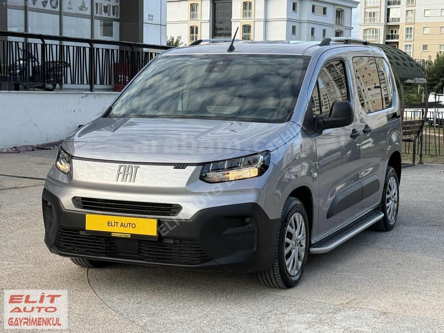 2025 FİAT DOBLO 10 BİN KM TRAMERSİZ DEGİŞENSİZ BOYASIZ % 20 KDV 1