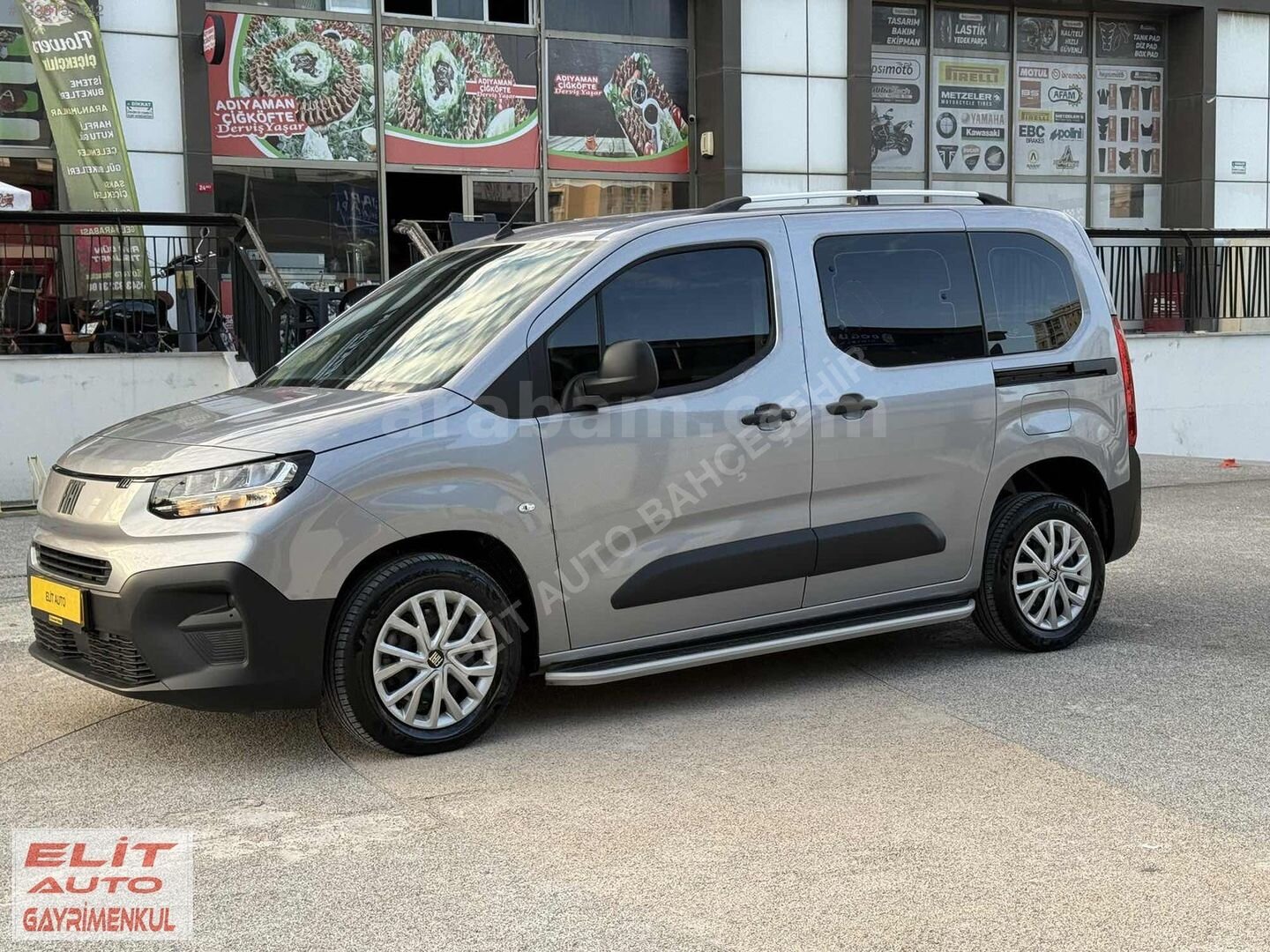 2025 FİAT DOBLO 10 BİN KM TRAMERSİZ DEGİŞENSİZ BOYASIZ % 20 KDV 4