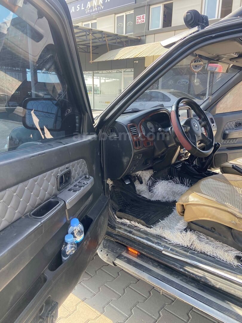 Galeriden Nissan Navara 2.5 TDI 4x4 SE 2009 Model Mersin 7