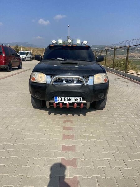 Galeriden Nissan Navara 2.5 TDI 4x4 SE 2009 Model Mersin 1