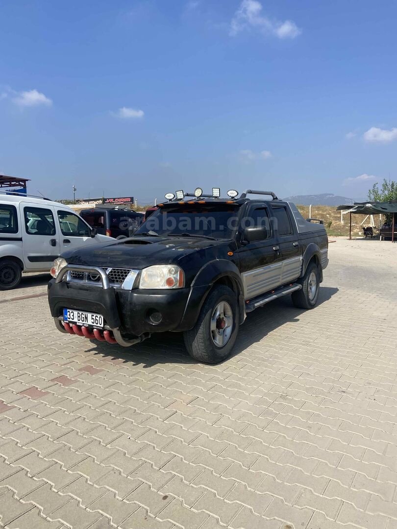 Galeriden Nissan Navara 2.5 TDI 4x4 SE 2009 Model Mersin 2