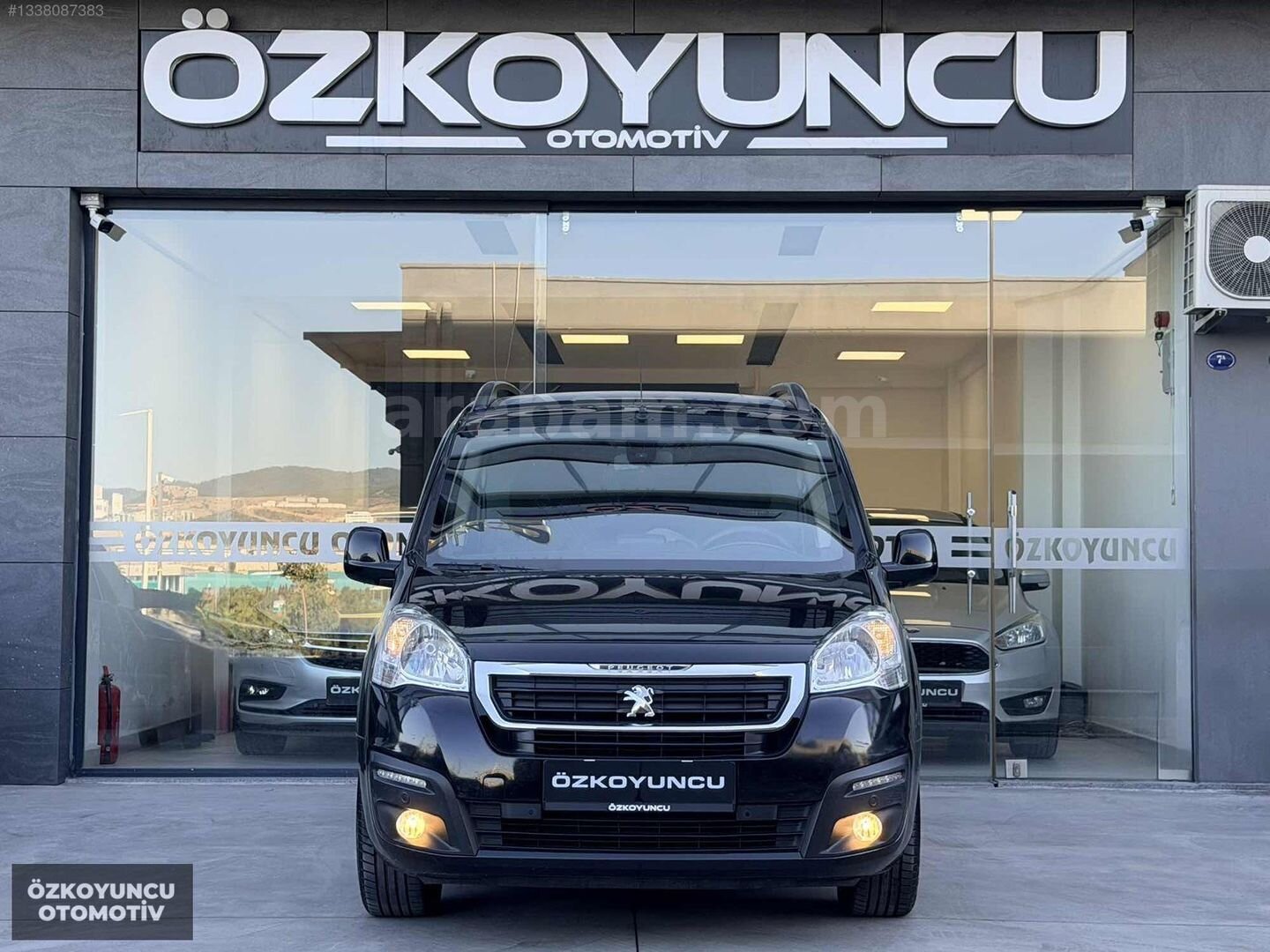 2017 "96.000 KM DEĞİŞENSİZ" PEUGEOT PARTNER 1.6DİZEL ALLURE/FULL 2