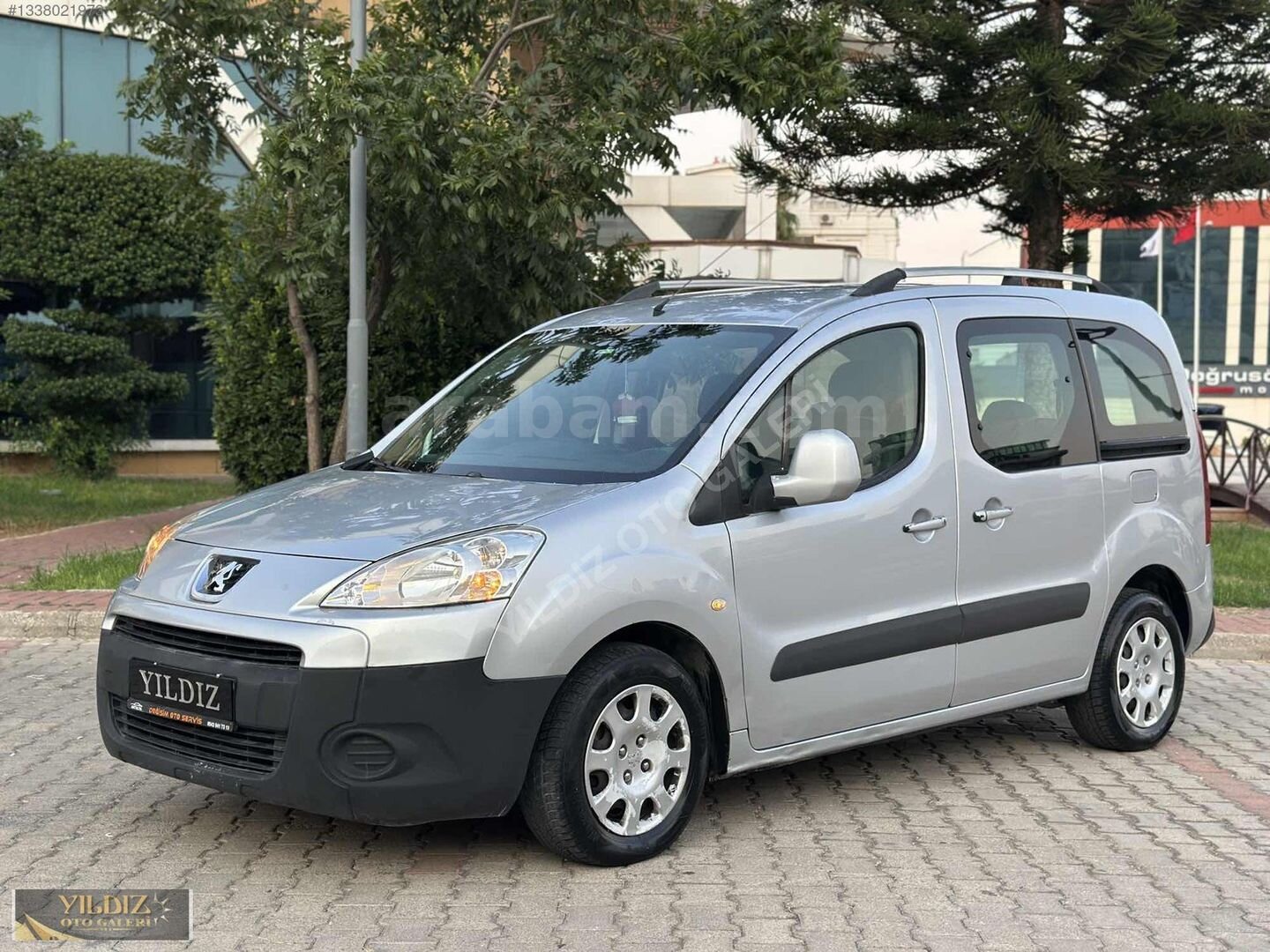 YILDIZ OTO GALERİDEN PARTNER TEPEE OTOMOBİL RUHSATLI 2