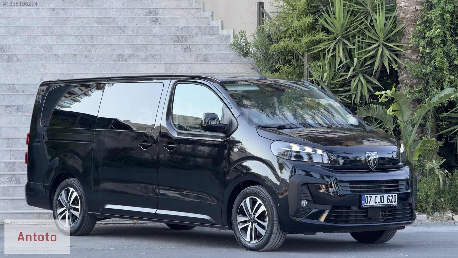 ANTOTO PEUGEOT YETKİLİ BAYİSİNDEN 2026 EXPERT TRAVELLER 8+1 2
