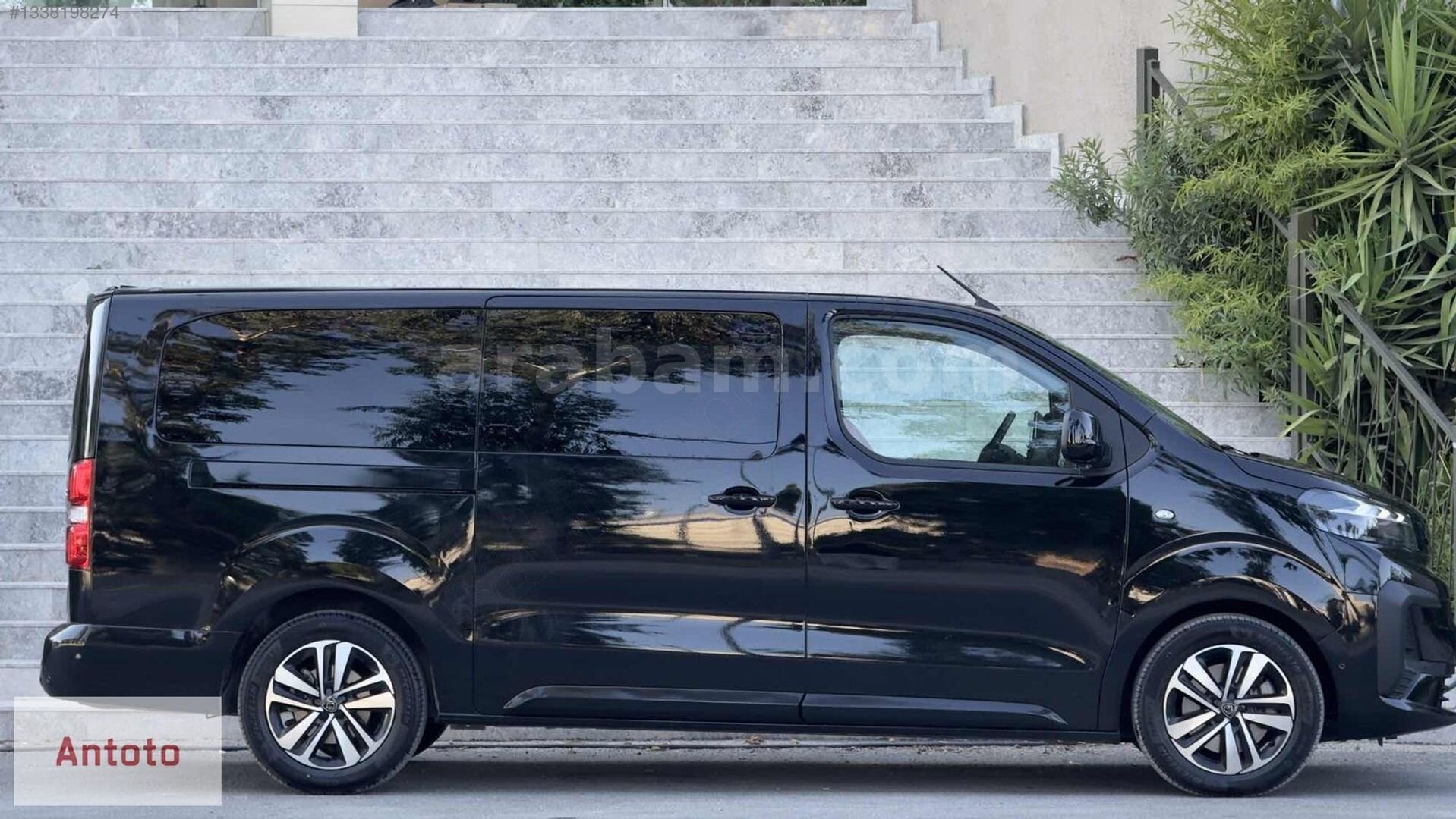 ANTOTO PEUGEOT YETKİLİ BAYİSİNDEN 2026 EXPERT TRAVELLER 8+1 7