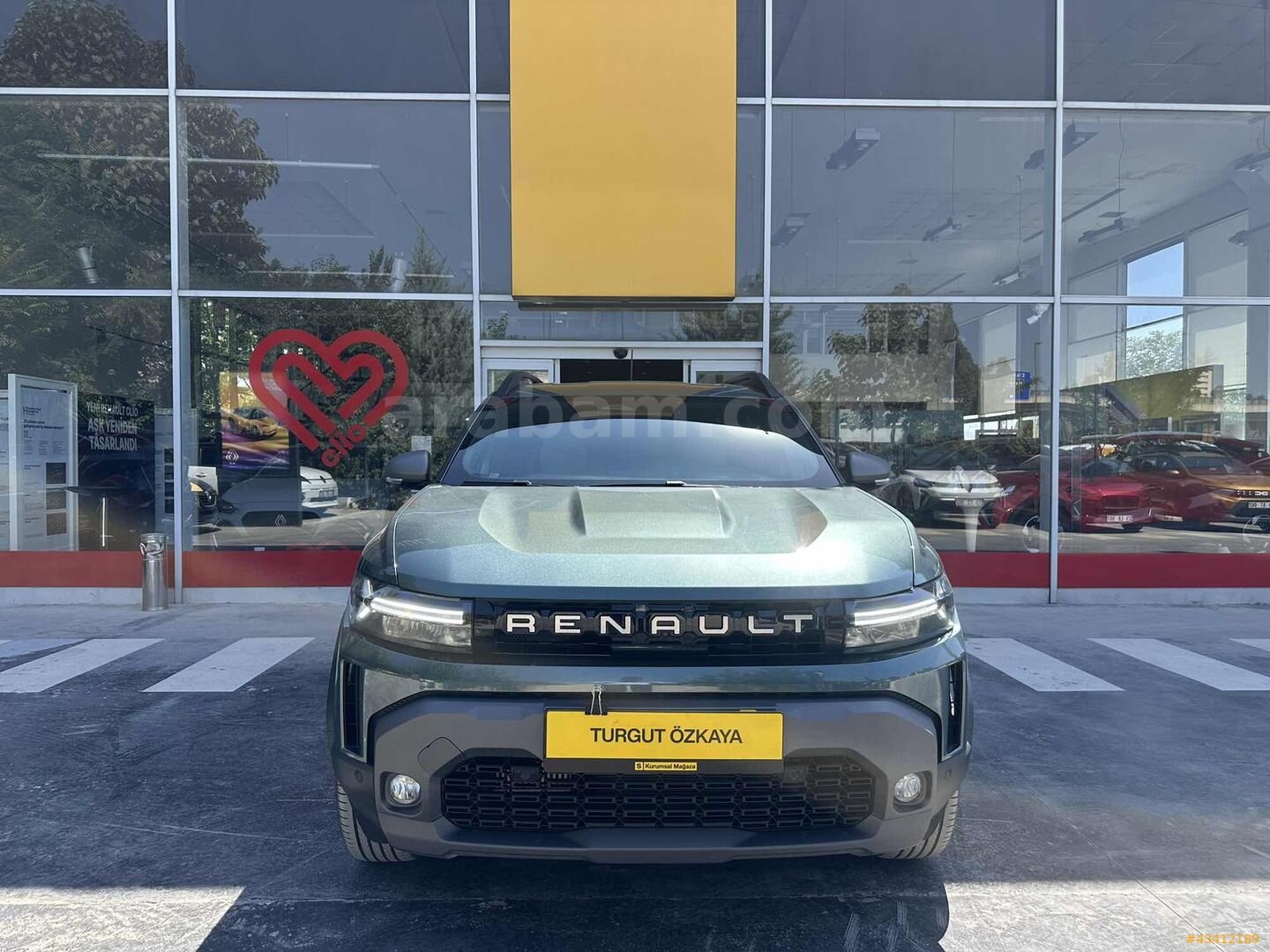 RENAULT YETKİLİ BAYİDEN 2025 DUSTER 1.3 TCE 6.001KM FULL+FULL 2