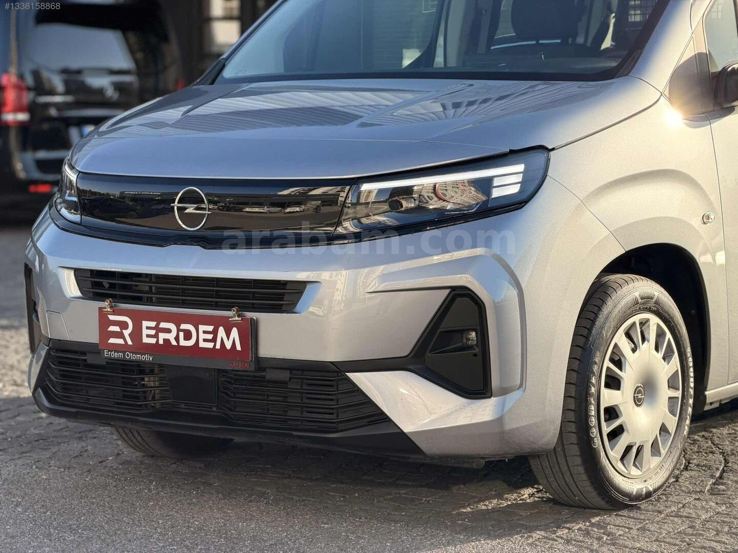 ERDEM OTOMOTİV BOYASIZ 24.000 KM 2025 SIFIR GİBİ 1.5 D OTOMATİK 4