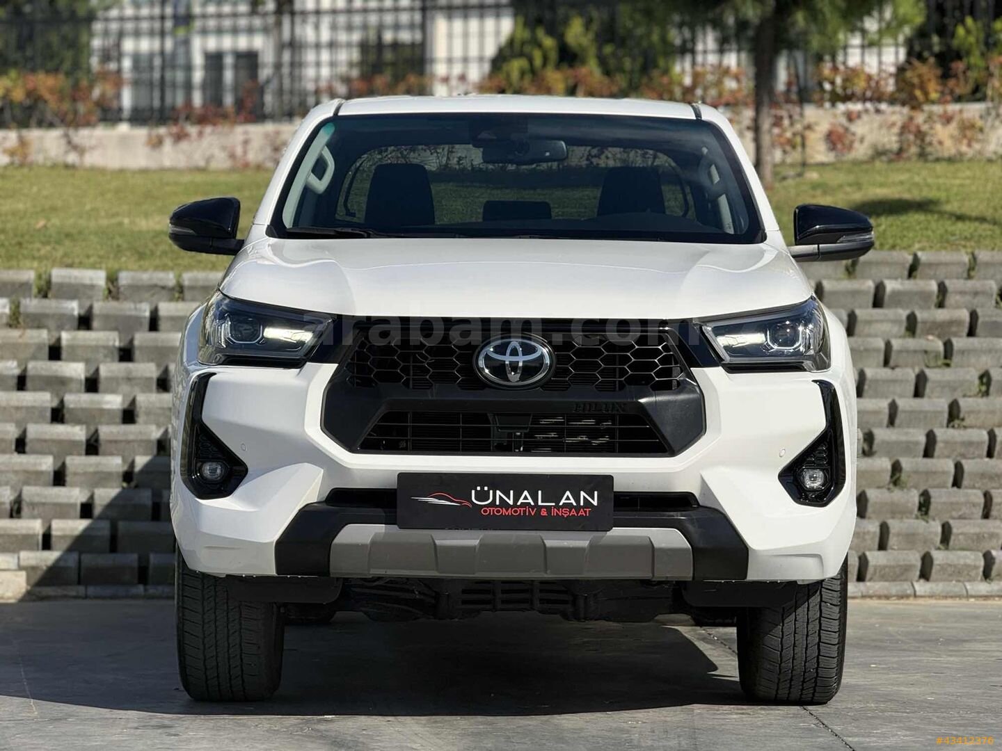 ÜNALAN | 2024 TOYOTA HİLUX 4X4 ADVENTURE - 34.000 KM | HATASIZ 3