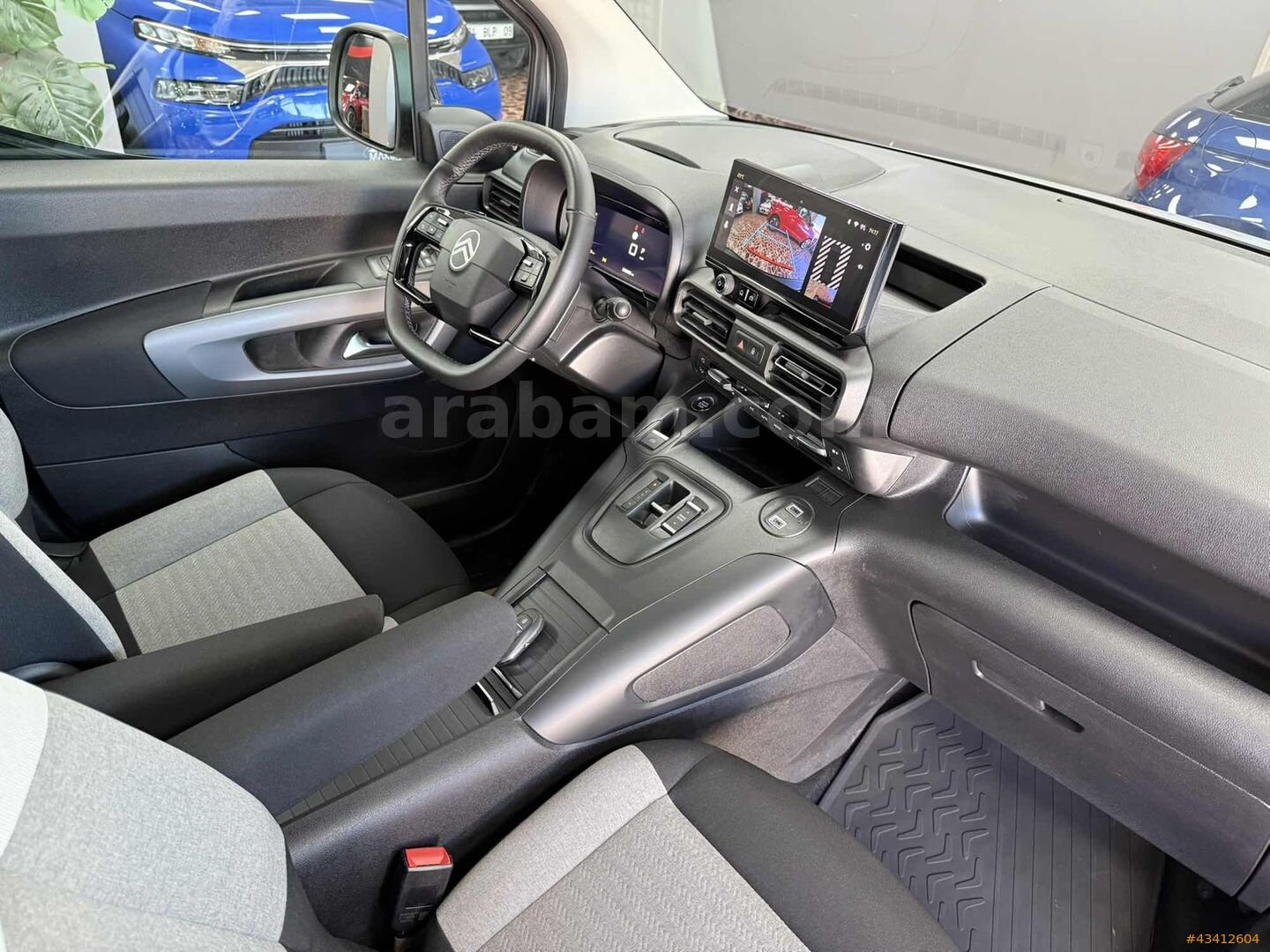 MAKER OTO'DAN 2025 MODEL CITROEN BERLINGO 1.5 BlueHDI MAX EAT8 2