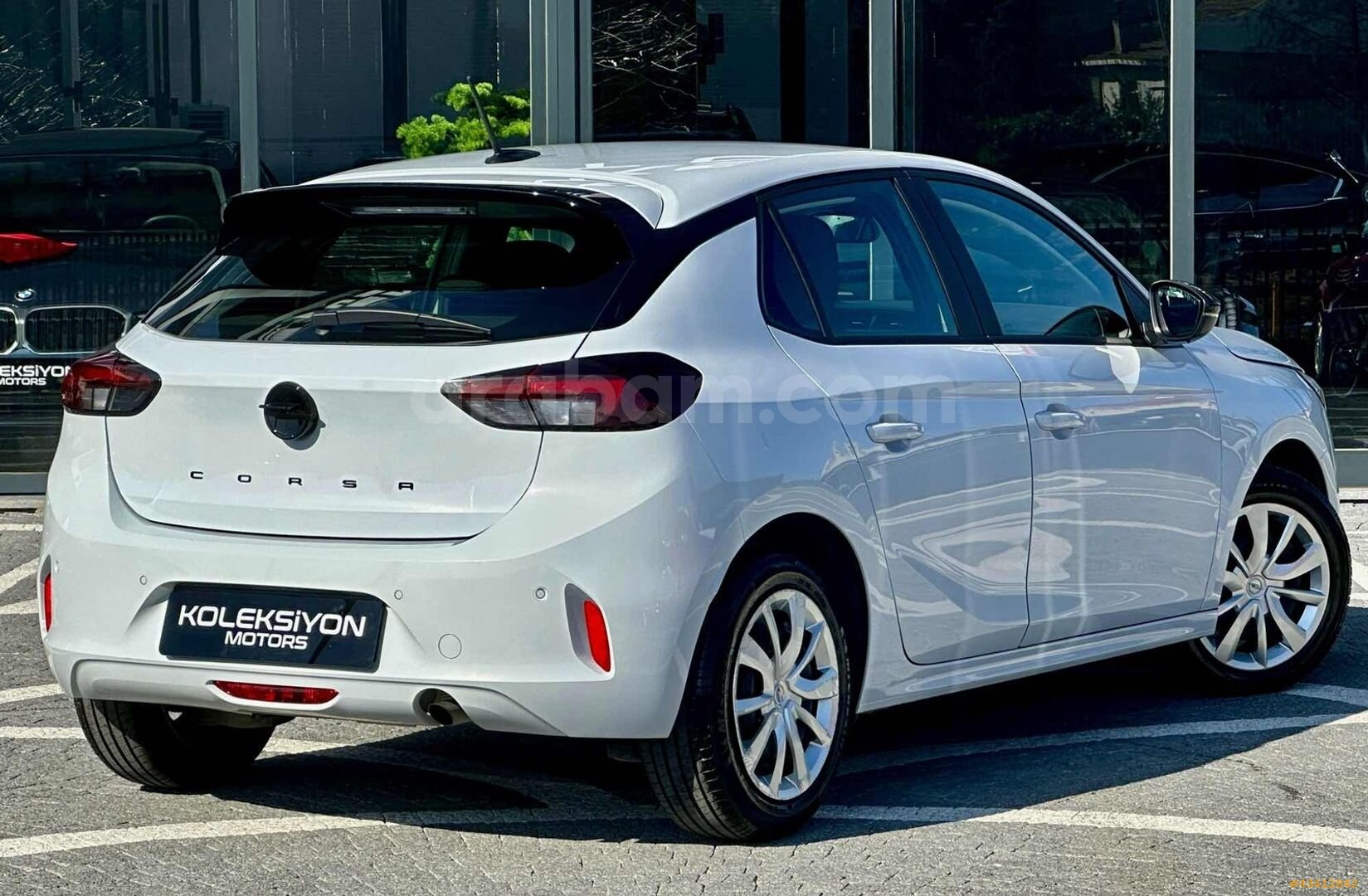 KOLEKSİYON MOTORS 10.000KM HATASIZ BOYASIZ 2025 MODEL 5
