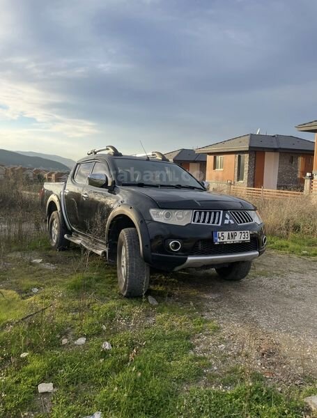 OTOMATİK MITSUBISHI L200 4x2 | 210.000 KM | YENİ LASTİK