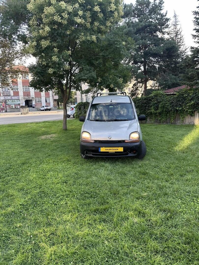 OTOMOBİL RUHSAT TEMİZ 2001 KANGO 2