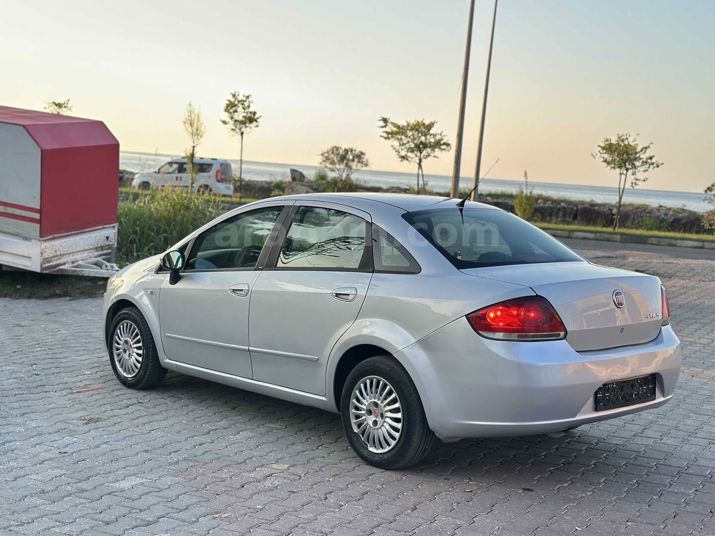 ŞEYHOĞLU OTOMOTİV’DEN Fiat Linea 1.3 Multijet Active Plus 2011 Model Ordu 7