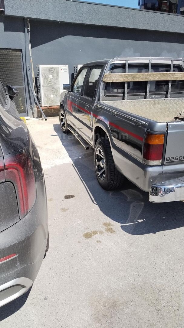 Sahibinden Mazda B2500 2.5 D 1998 Model Trabzon 2